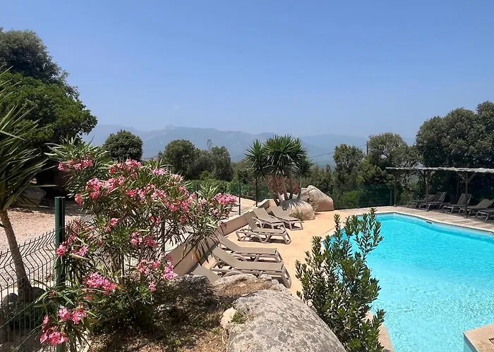 בית נופש Cala Longa - Porto Vecchio סוטה